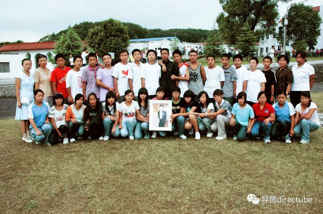 7周年跟随15部纪录片回望开元ky棋牌512大地震1(图4)